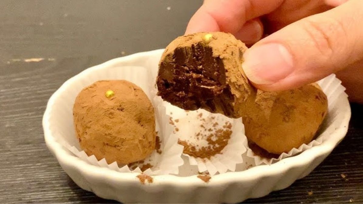 Bohemia Onion And Chocolate Truffles